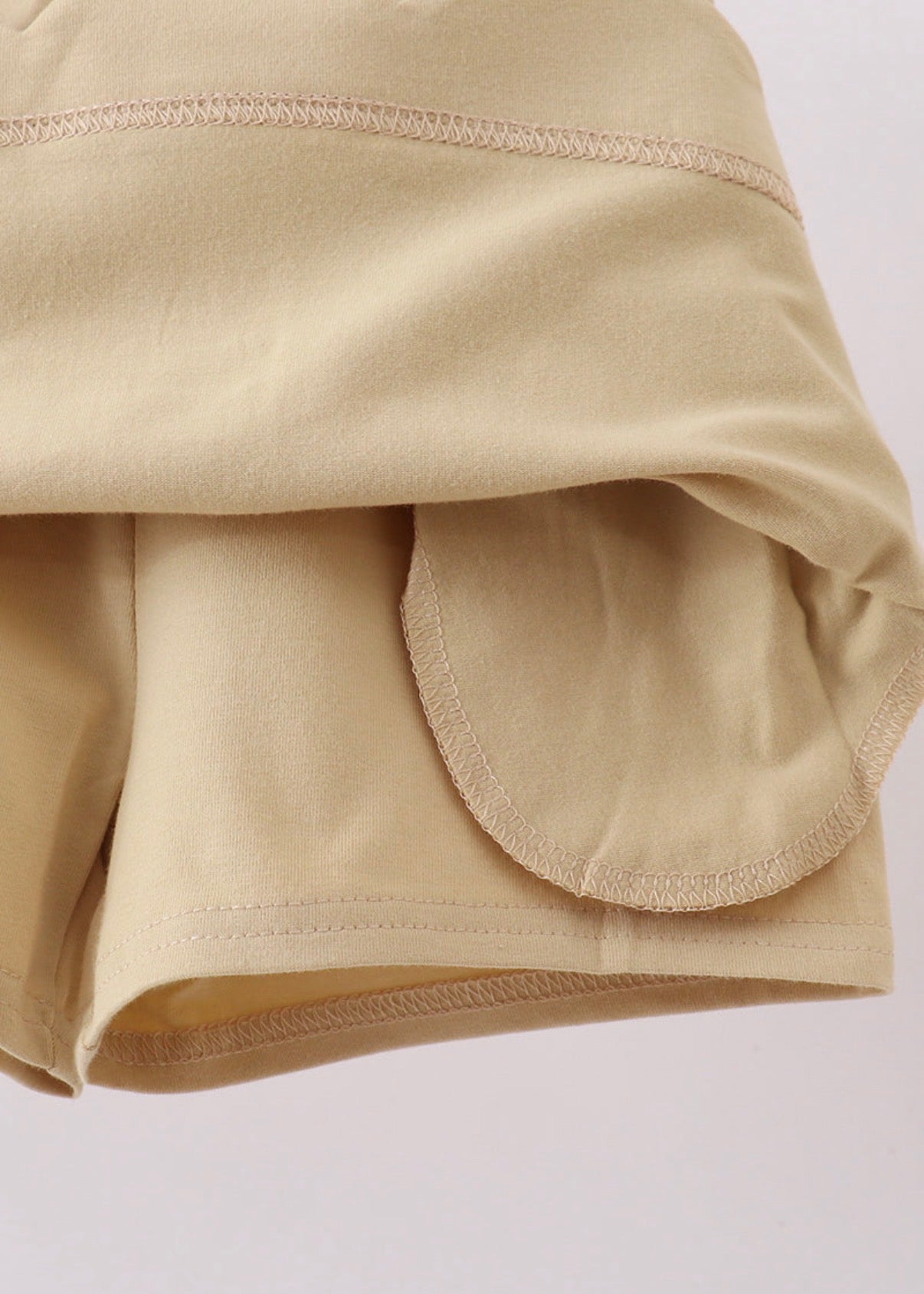 Tan scalloped skort outfit