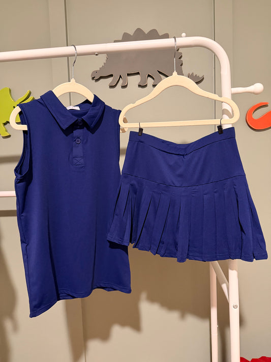 Navy pleated skort outfit