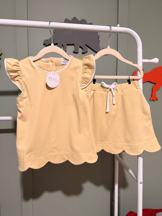 Tan scalloped skort outfit